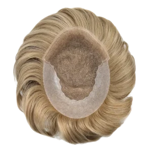 Kellik problemi yaşayan erkek için protez saç takıldıktan sonraki yoğun saç görünümü